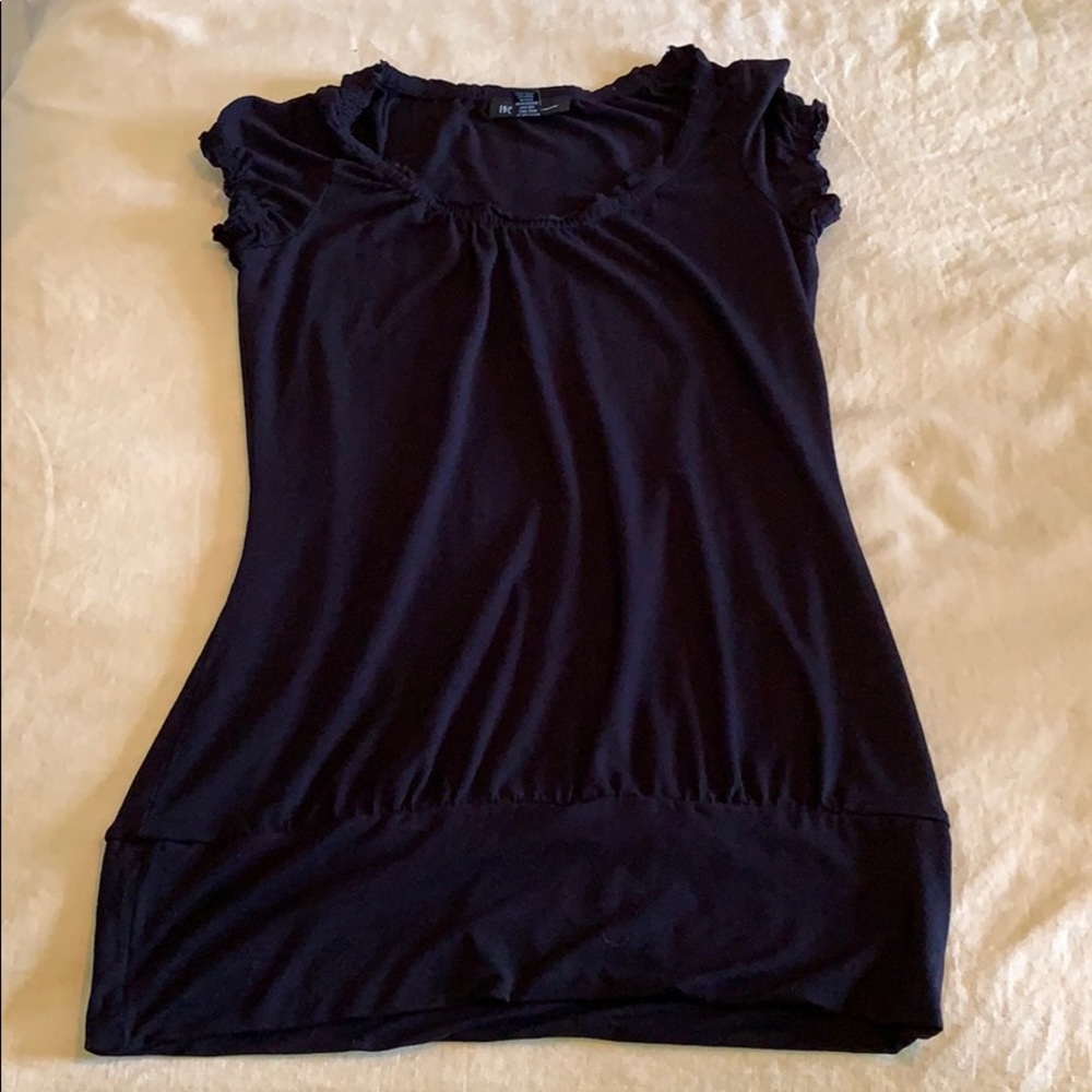 Black short mini dress.